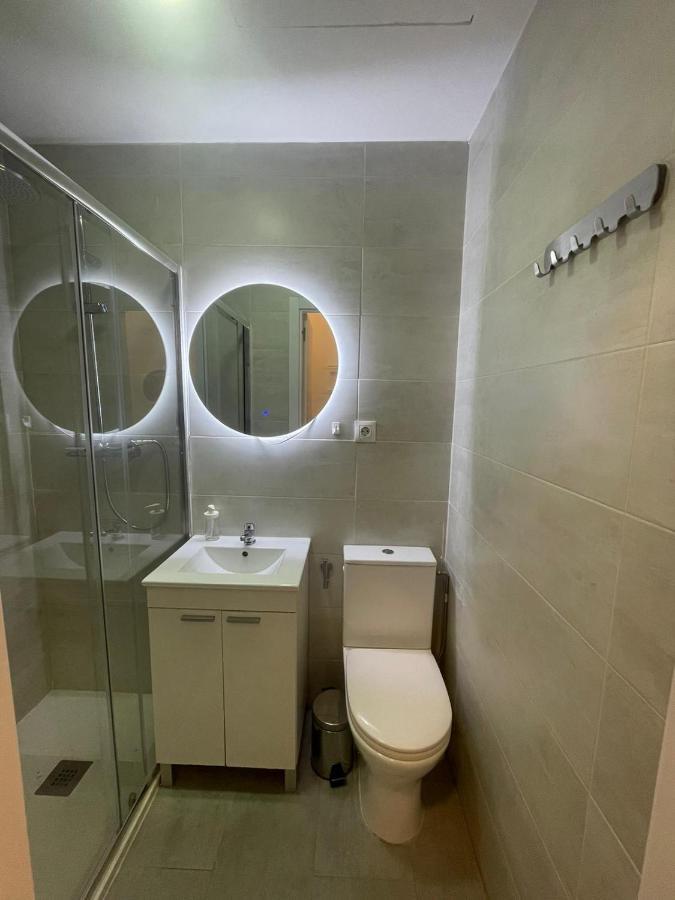 Apartamentos Jap Villaamil Мадрид Екстериор снимка