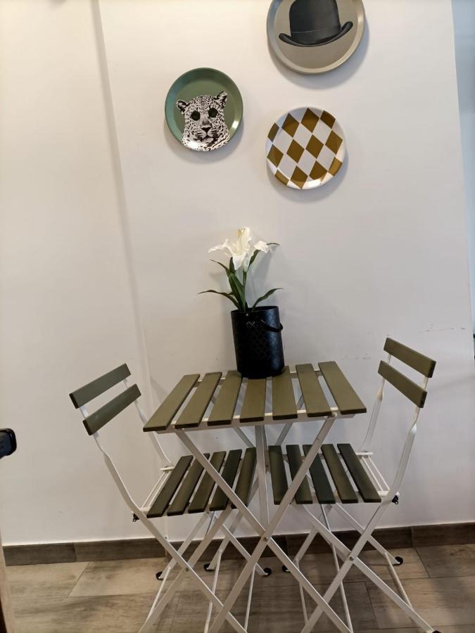 Apartamentos Jap Villaamil Мадрид Екстериор снимка